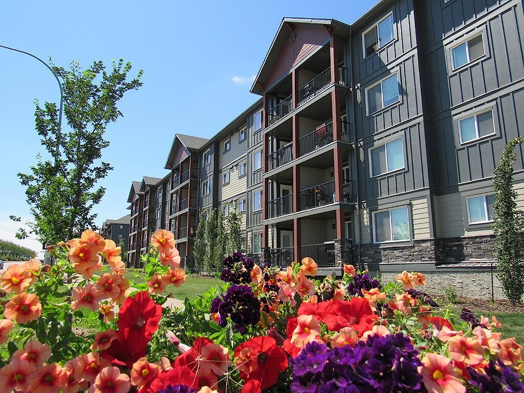 Brintnell+Landing+Modern+1+%26amp%3B+2+Bedroom+Apartments+for+Rent+in+Edmonton Edmonton 2 bedrooms Apartment for rent. Property photo: 635135-1