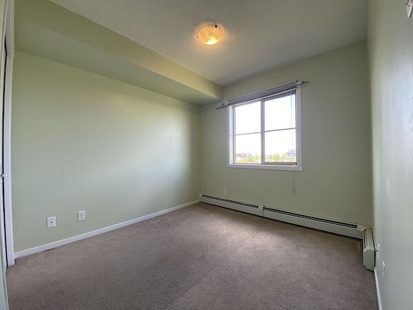 Edmonton 2 bedrooms Apartment for rent. Property photo: 635152-2