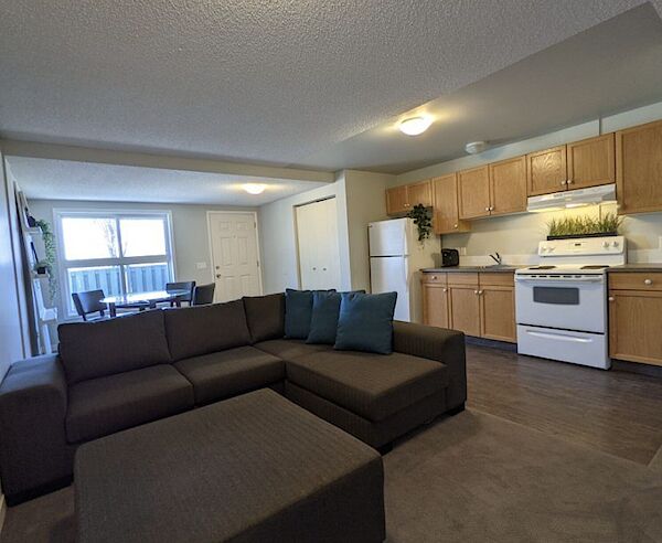 Calgary 1 bedroom Condo Unit for rent. Property photo: 635213-2