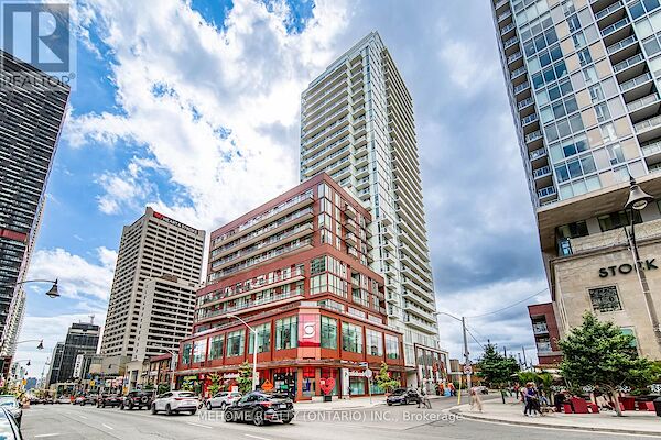 Toronto 2 bedrooms Apartment for rent. Property photo: 635224-2