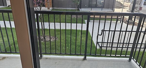 Edmonton 2 bedrooms Condo Unit for rent. Property photo: 635292-3