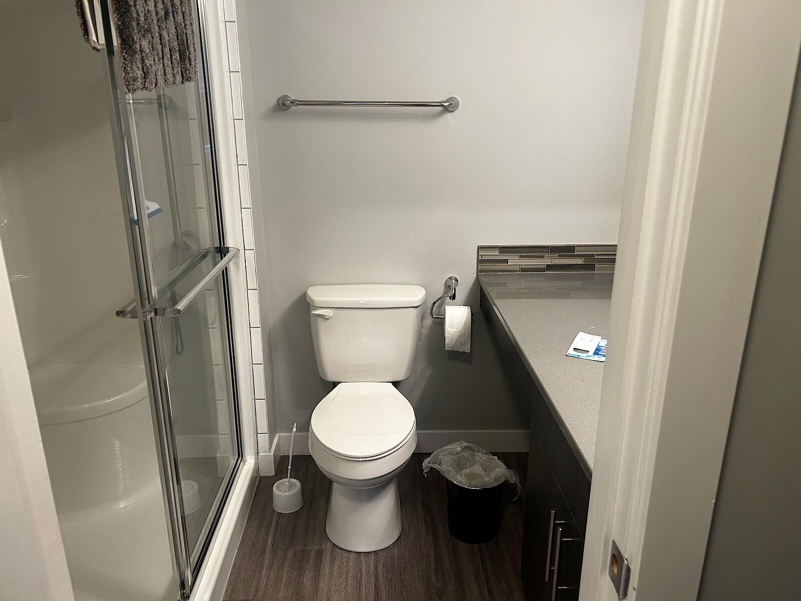 Regina 1 bedroom Room For Rent for rent. Property photo: 635294-1