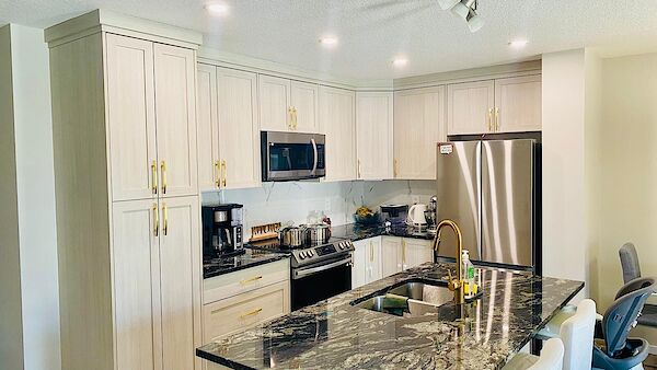 Calgary 3 bedrooms Townhouse for rent. Property photo: 635326-2