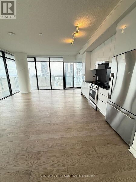 Toronto 2 bedrooms Apartment for rent. Property photo: 635352-2