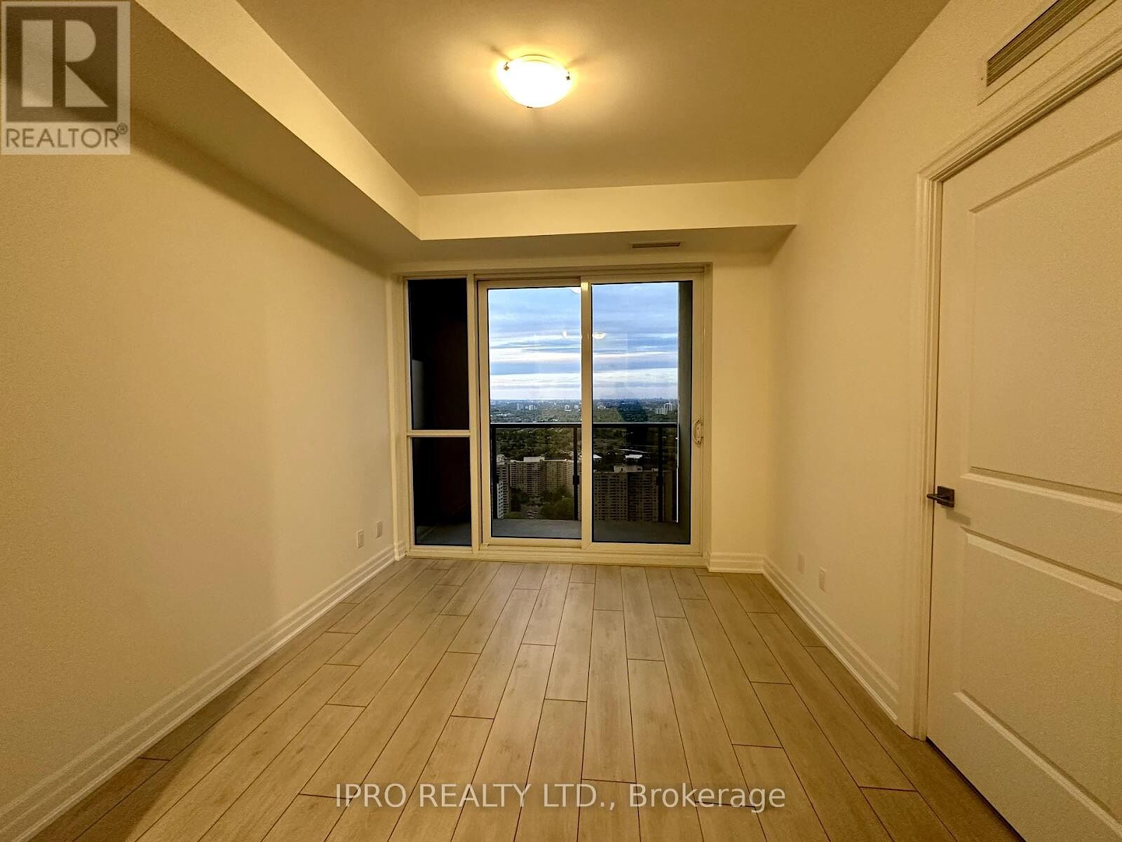 Mississauga 1 bedroom Apartment for rent. Property photo: 635407-1