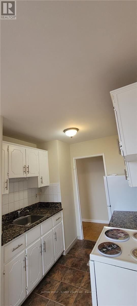 Toronto 2 bedrooms Apartment for rent. Property photo: 635422-1