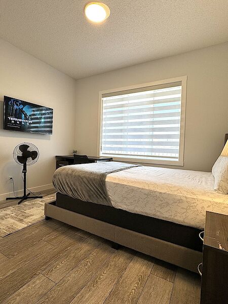 Calgary 1 bedroom Room For Rent for rent. Property photo: 635444-2