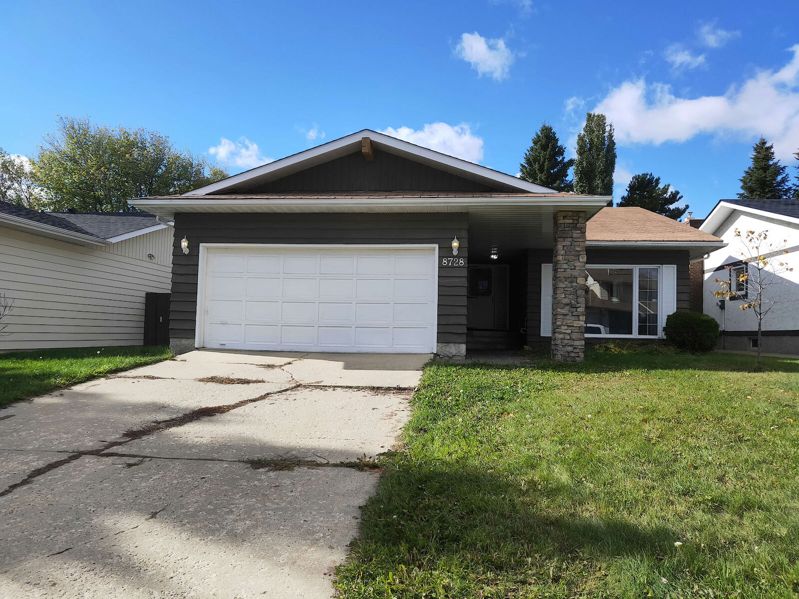 Edmonton 4 bedrooms House for rent. Property photo: 635461-1