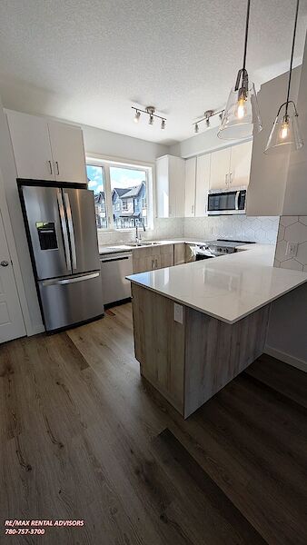 Calgary 2 bedrooms Townhouse for rent. Property photo: 635485-2