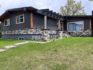 Calgary 2 bedrooms Basement for rent. Property photo: 635562-1