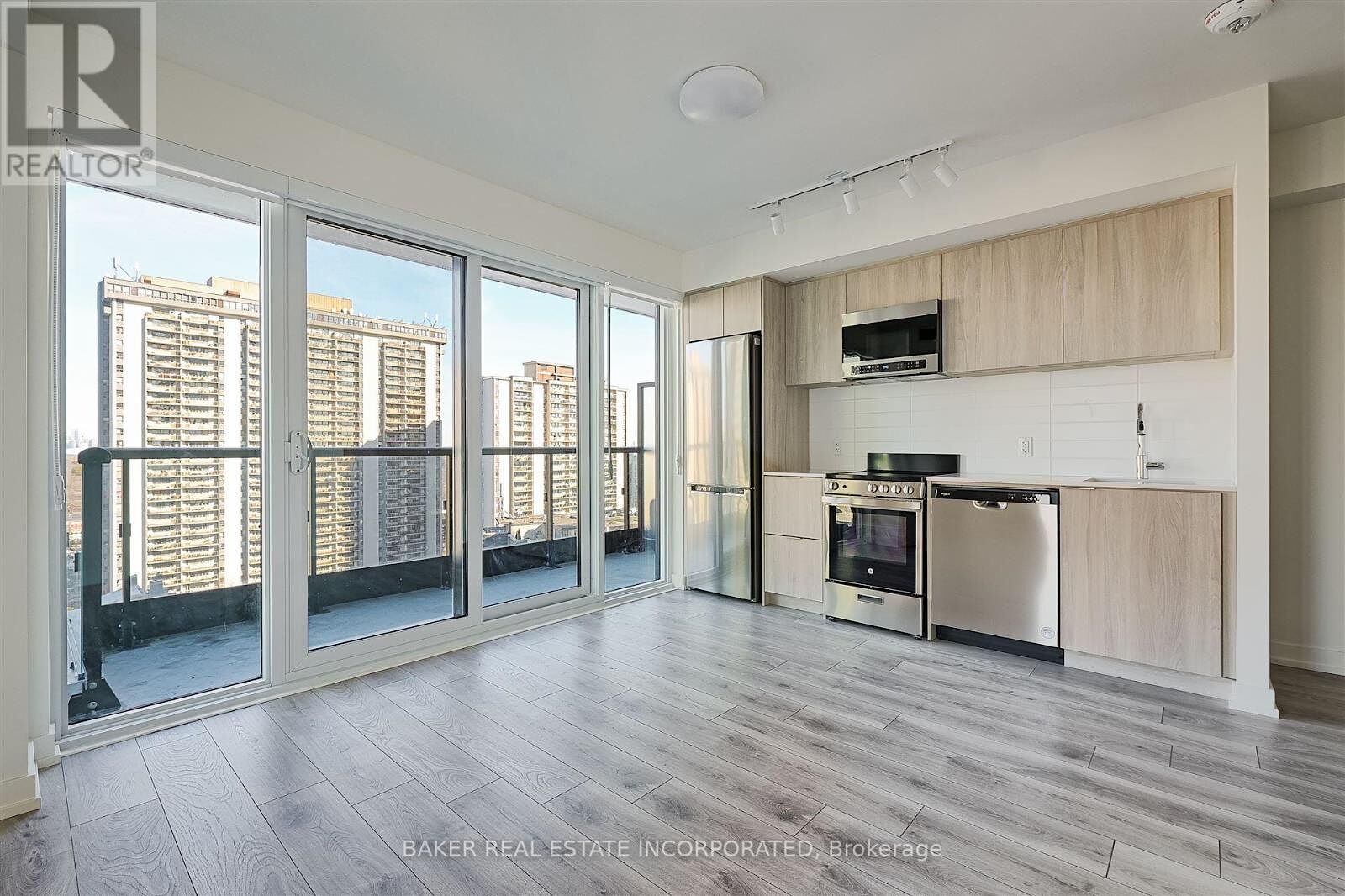 Toronto 2 bedrooms Apartment for rent. Property photo: 635599-1