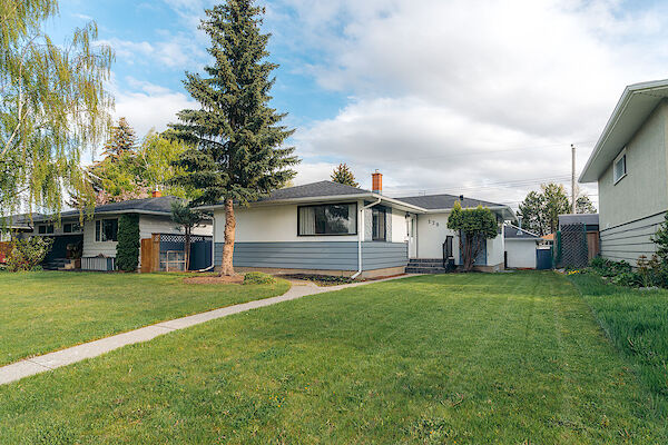 Calgary 3 bedrooms Main Floor for rent. Property photo: 635640-2