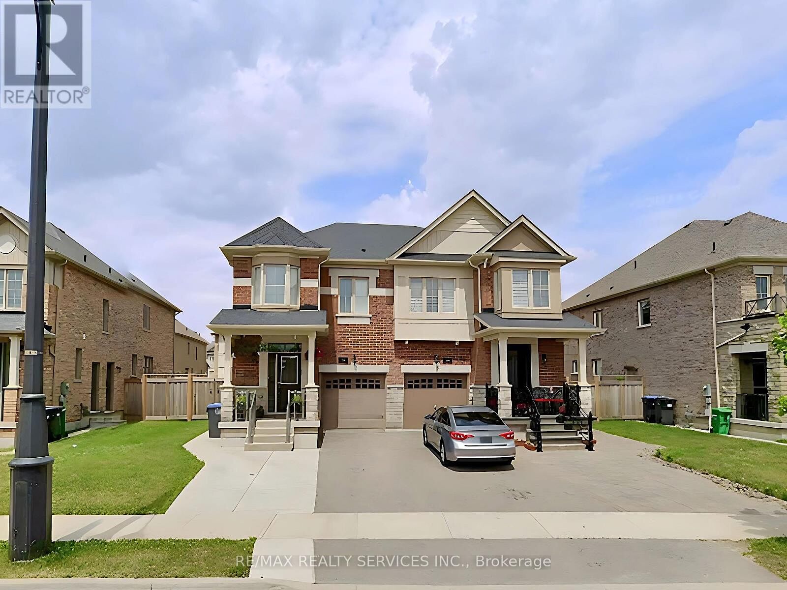 Brampton 4 bedrooms House for rent. Property photo: 635669-1