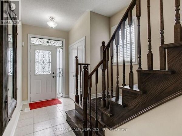 Brampton 4 bedrooms House for rent. Property photo: 635669-2
