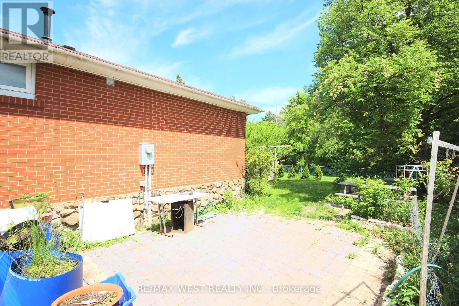 Brampton 3 bedrooms House for rent. Property photo: 635786-1