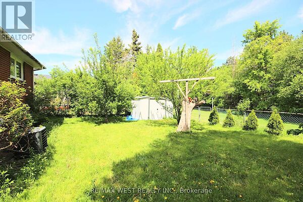 Brampton 3 bedrooms House for rent. Property photo: 635786-2