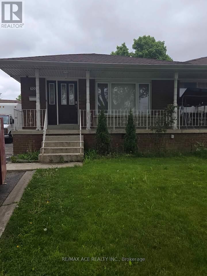 Mississauga 3 bedrooms House for rent. Property photo: 635807-1