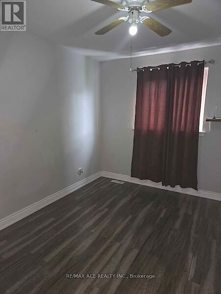 Mississauga 3 bedrooms House for rent. Property photo: 635807-3