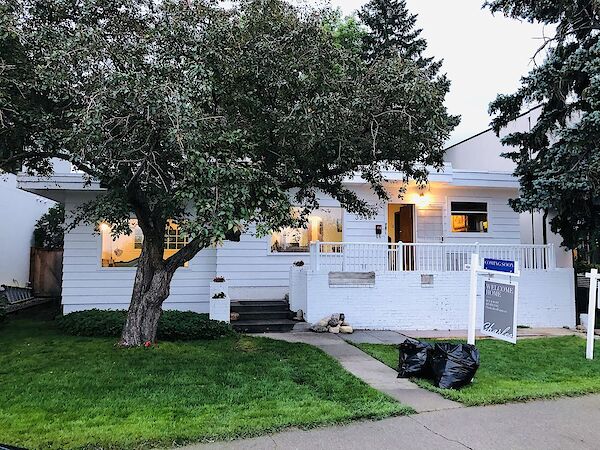 Calgary 2 bedrooms House for rent. Property photo: 635812-2