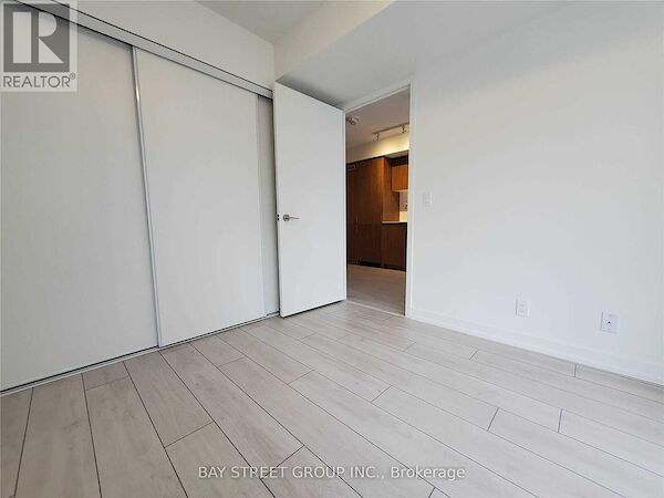 Bedroom Toronto 2 bedrooms Apartment for rent. Property photo: 636080-2