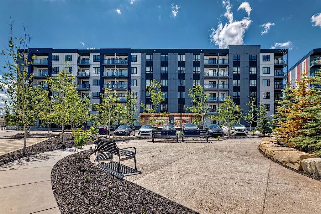 Calgary 3 bedrooms Condo Unit for rent. Property photo: 636184-1
