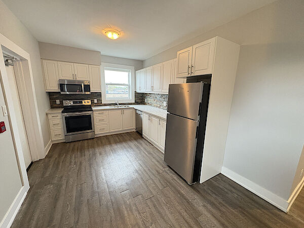 Hamilton 3 bedrooms House for rent. Property photo: 636287-2