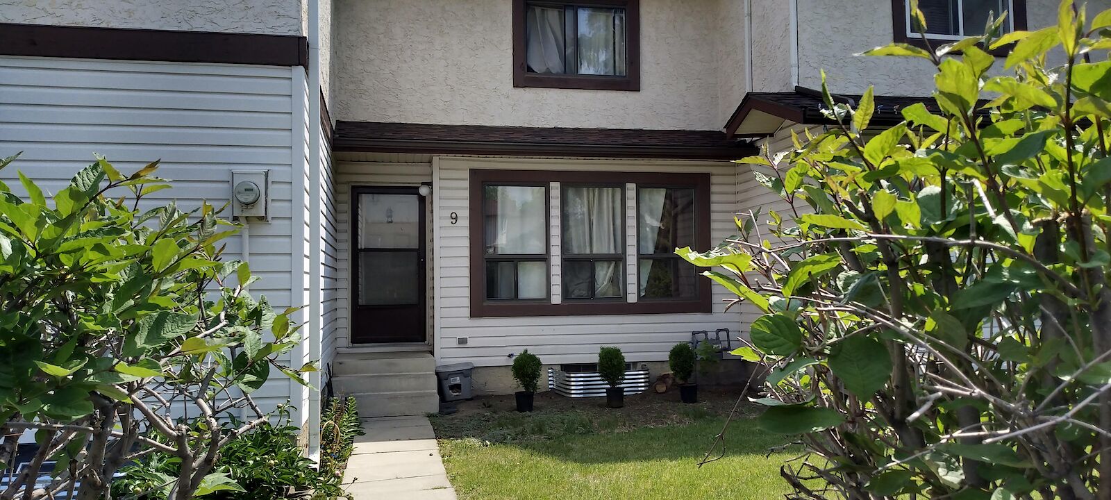 Calgary 3 bedrooms Townhouse for rent. Property photo: 636403-1