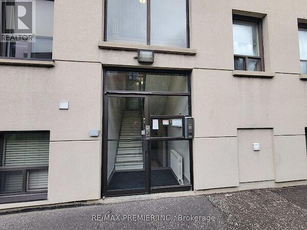 Toronto studio Apartment for rent. Property photo: 636432-3