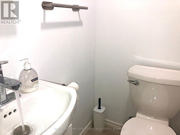 Mississauga 2 bedrooms House for rent. Property photo: 636538-3