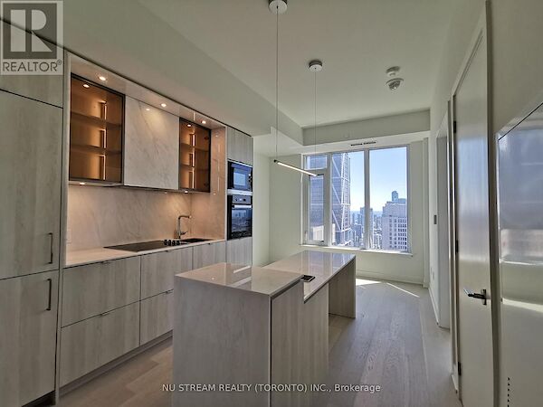 Toronto 2 bedrooms Apartment for rent. Property photo: 636599-2