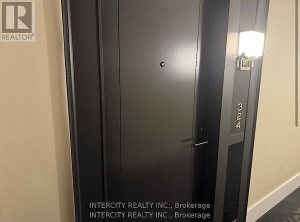 Toronto 2 bedrooms Apartment for rent. Property photo: 636632-3