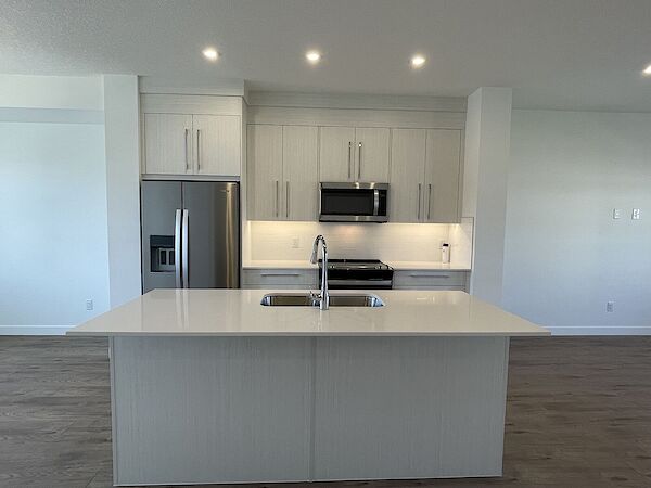 Calgary 4 bedrooms Townhouse for rent. Property photo: 636734-3