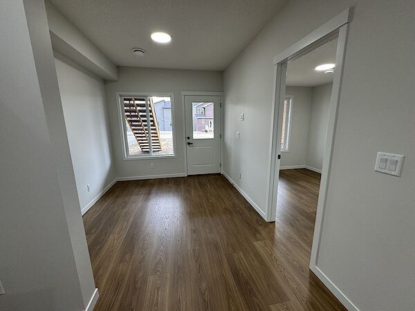 Calgary 2 bedrooms Basement for rent. Property photo: 636741-3
