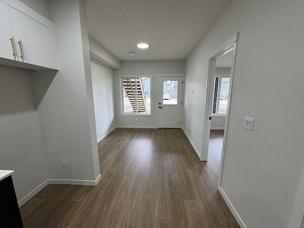 Calgary 2 bedrooms Basement for rent. Property photo: 636741-2