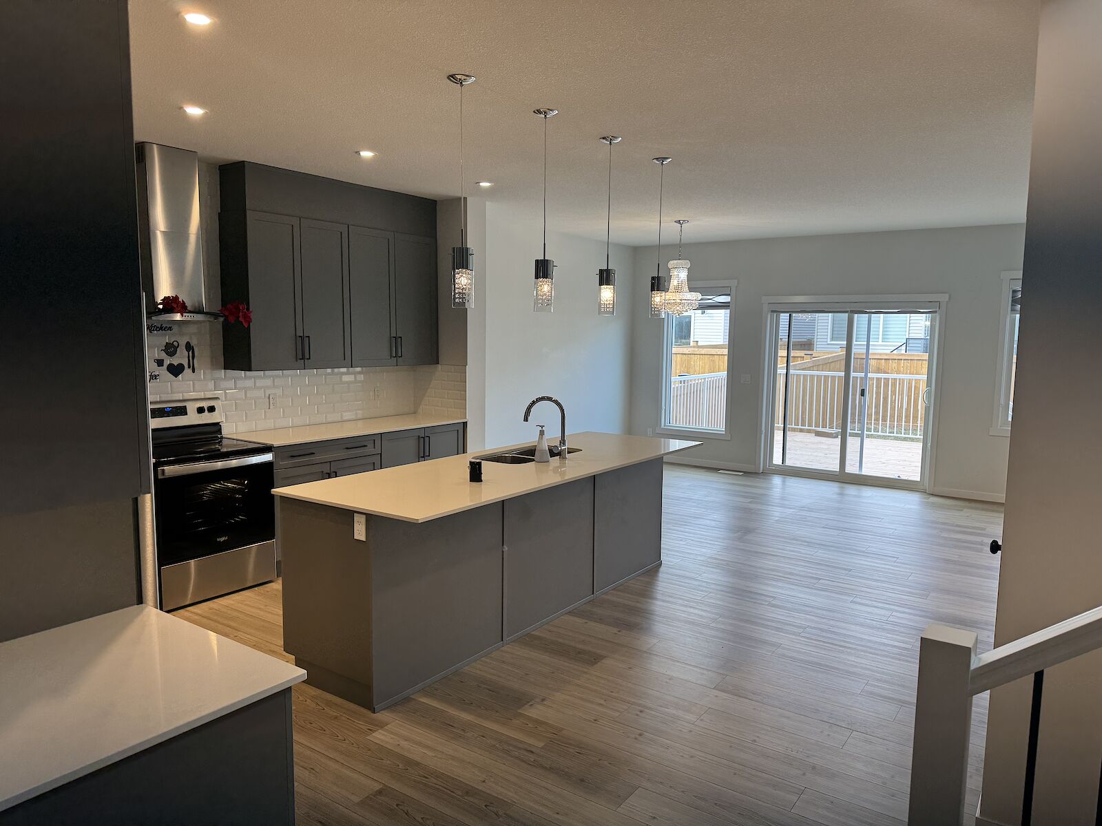 Edmonton 3 bedrooms House for rent. Property photo: 636772-1