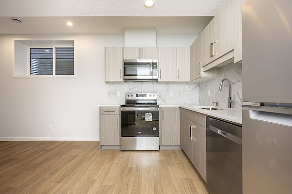 Calgary 2 bedrooms Basement for rent. Property photo: 636933-2