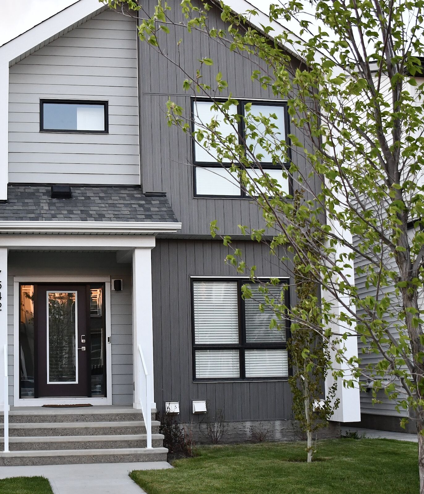 Calgary 2 bedrooms Basement for rent. Property photo: 636995-1