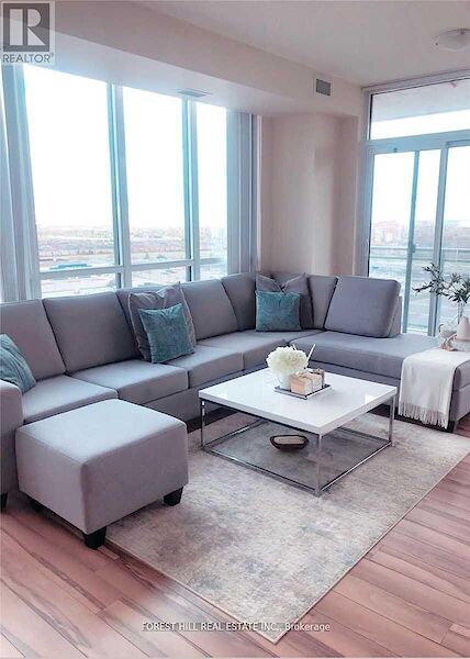 Living+room Mississauga 2 bedrooms Apartment for rent. Property photo: 637030-3