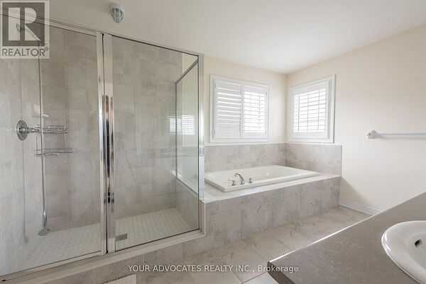 Markham 5 bedrooms House for rent. Property photo: 637172-2