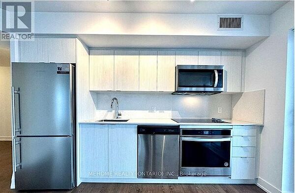 Toronto 2 bedrooms Apartment for rent. Property photo: 637186-2