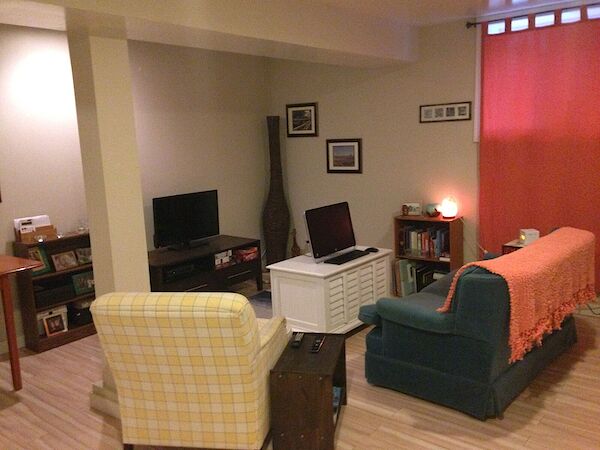 Calgary 1 bedroom Basement for rent. Property photo: 637209-3