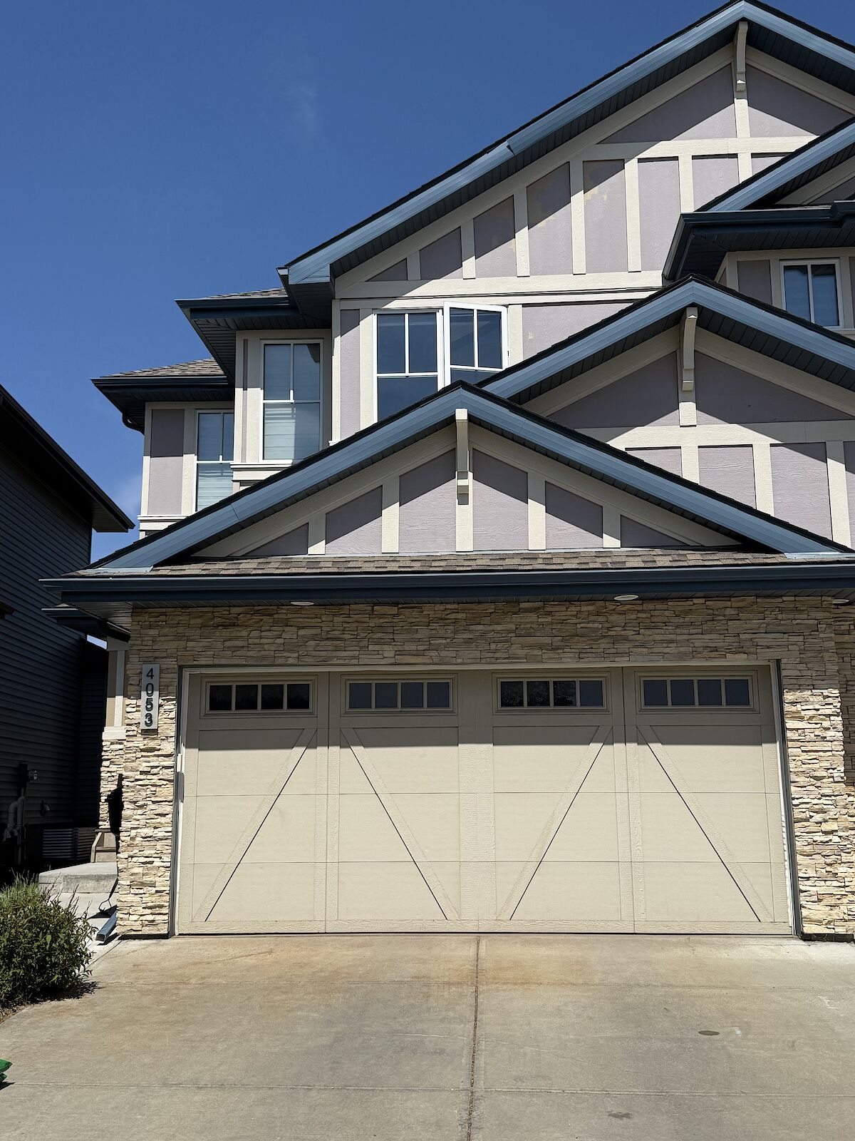 Edmonton 3 bedrooms Duplex for rent. Property photo: 637344-1