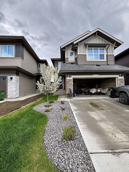 Edmonton 4 + Den bedrooms House for rent. Property photo: 637345-2