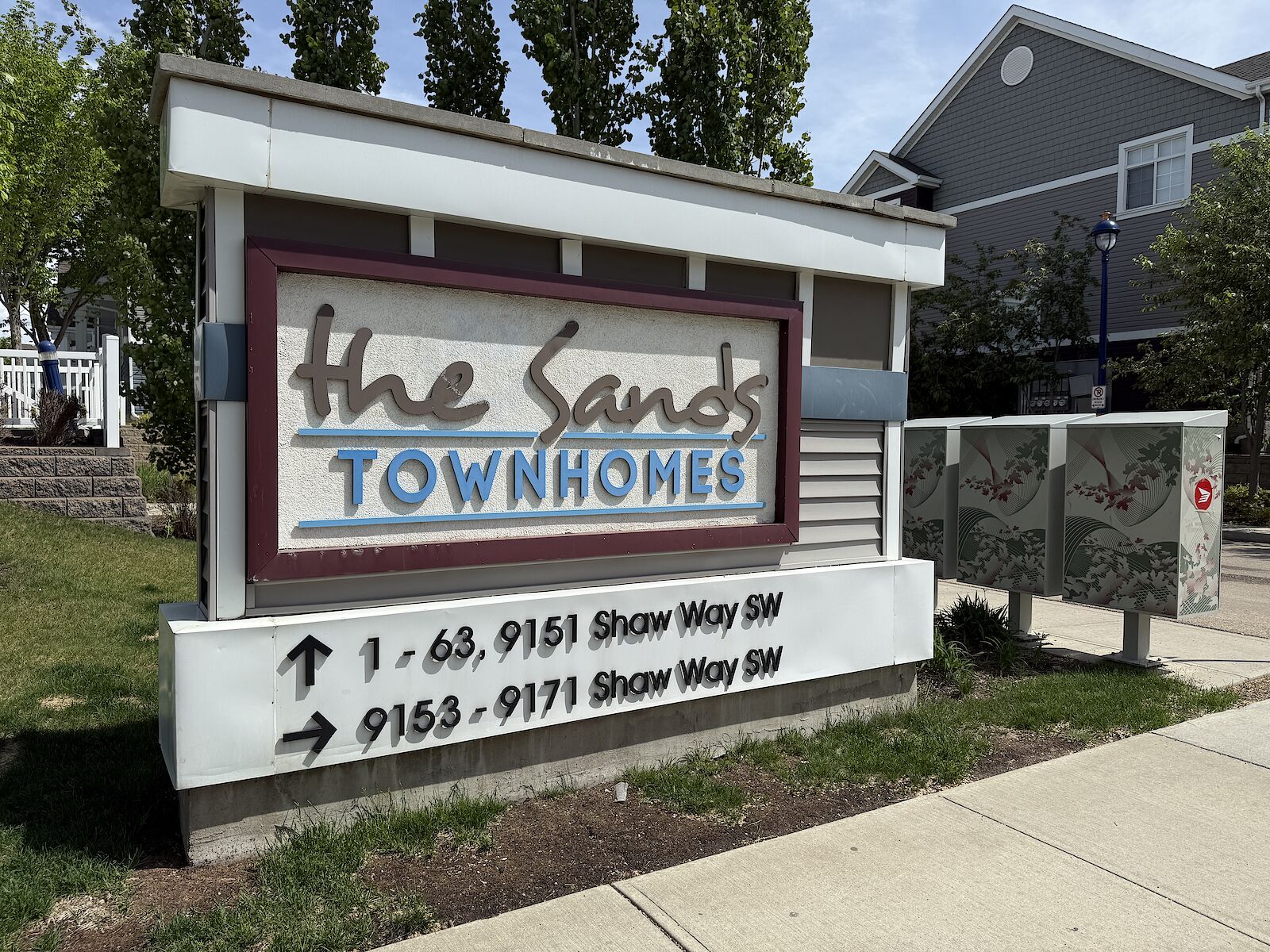 Edmonton 2 bedrooms Townhouse for rent. Property photo: 637425-1