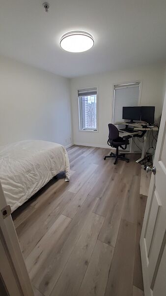 Calgary 2 bedrooms Room For Rent for rent. Property photo: 637466-3