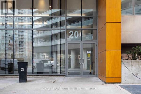 Toronto 2 bedrooms Apartment for rent. Property photo: 637472-3