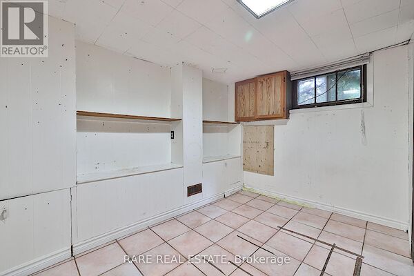 Mississauga 3 bedrooms House for rent. Property photo: 637503-2