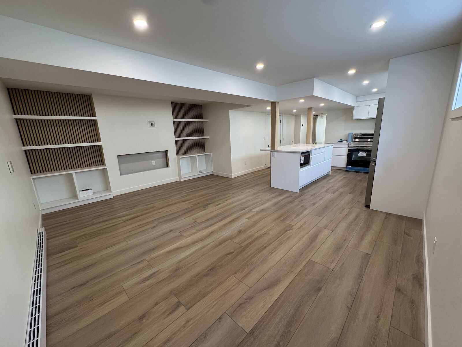 Edmonton 2 bedrooms Duplex for rent. Property photo: 637656-1