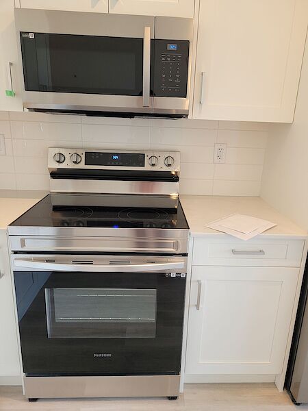 Calgary 1 bedroom Condo Unit for rent. Property photo: 637715-3