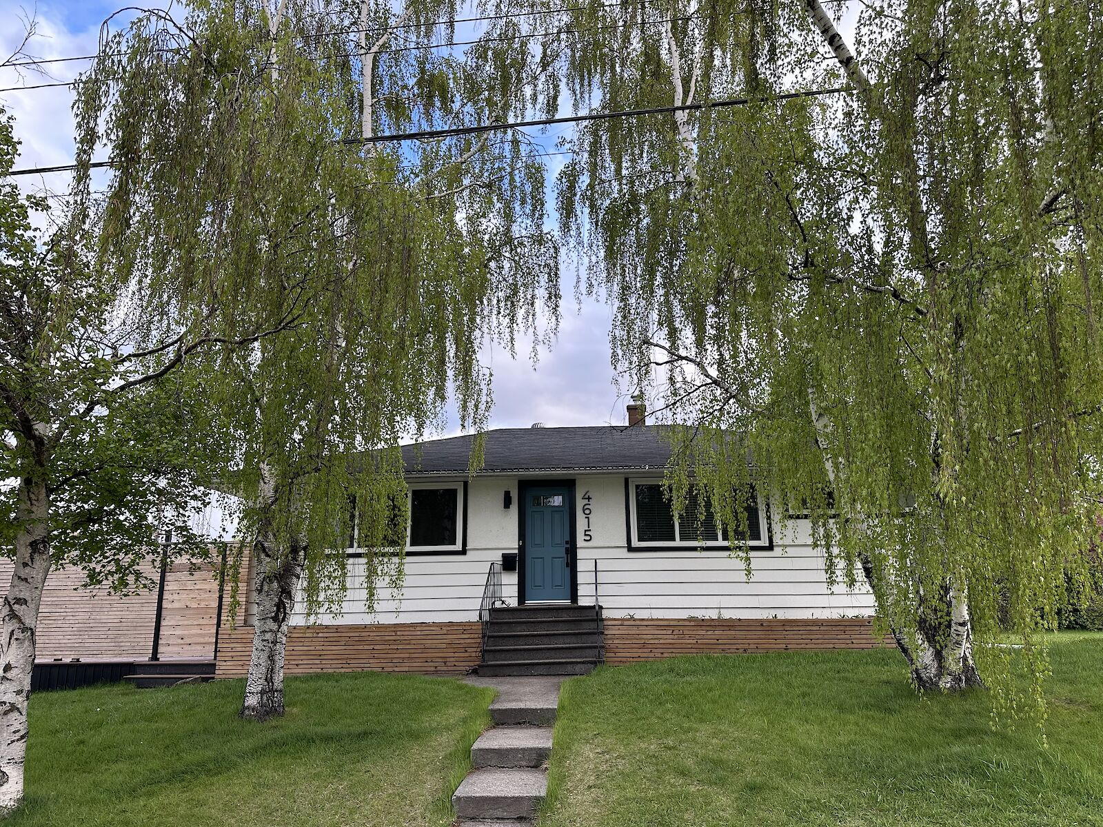 Calgary 2 bedrooms Basement for rent. Property photo: 637750-1